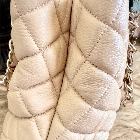 Kate Spade Quilted Cream Shoulder Tote Bag - Picture 4 of 11